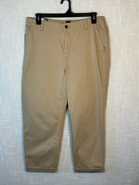 GAP Pants Size 16 Tan Chinos - Straight Fit